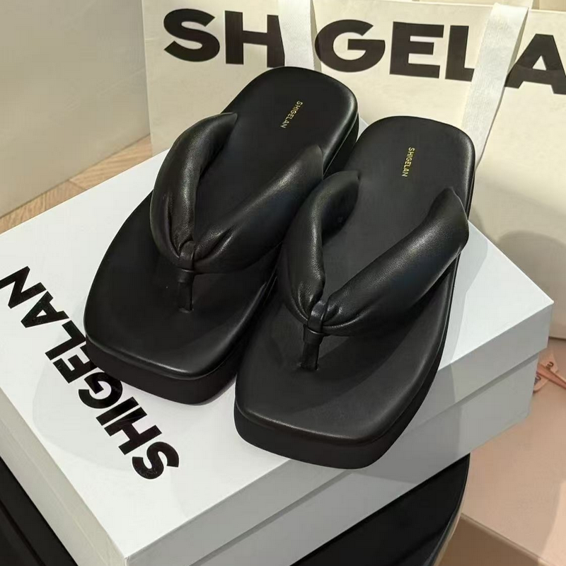 诗歌兰女鞋2025新款夏季真皮厚底人字拖鞋外穿休闲夹脚拖1756-30