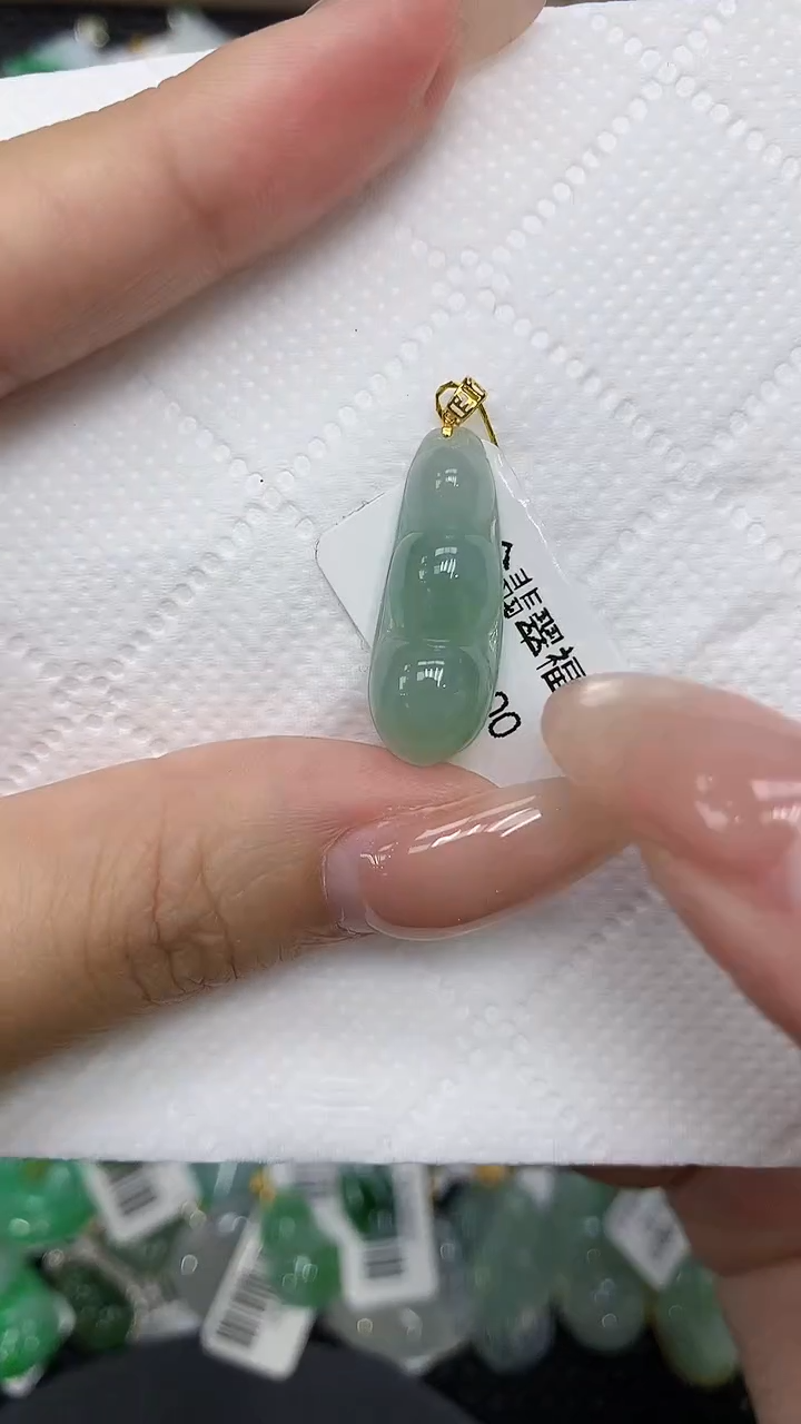 颈饰18K金镶嵌翡翠 11111111111111111