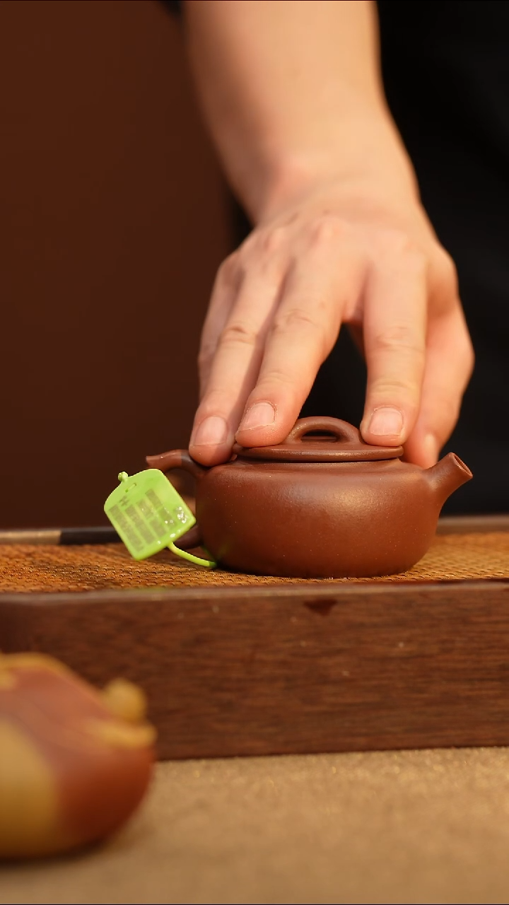 茶壶紫砂紫泥玉拙