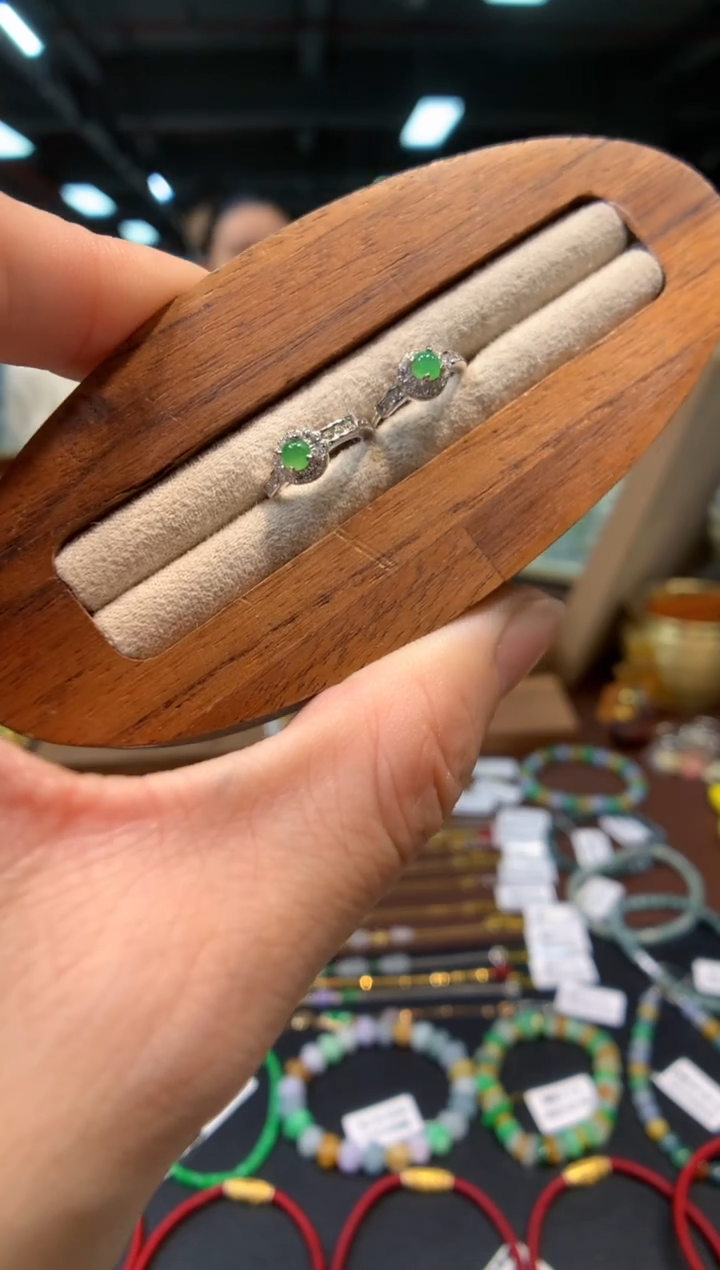 银S925镶嵌翡翠耳饰耳包