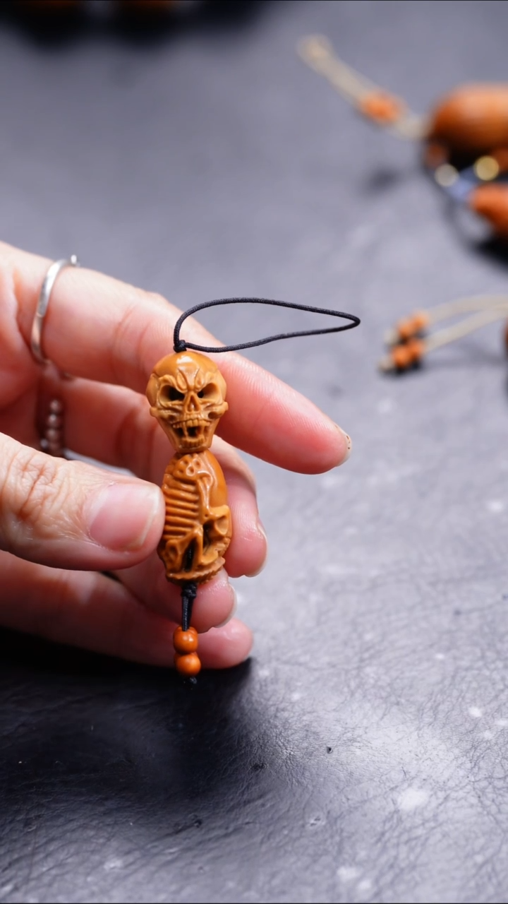 【闪购商品】橄榄核吊坠橄榄核