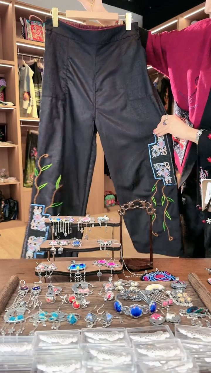 【闪购商品】织绣L599黔东南苗族刺绣