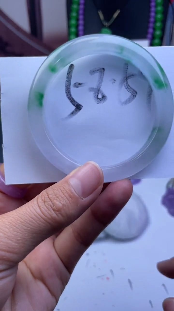 非金属仿水晶手镯