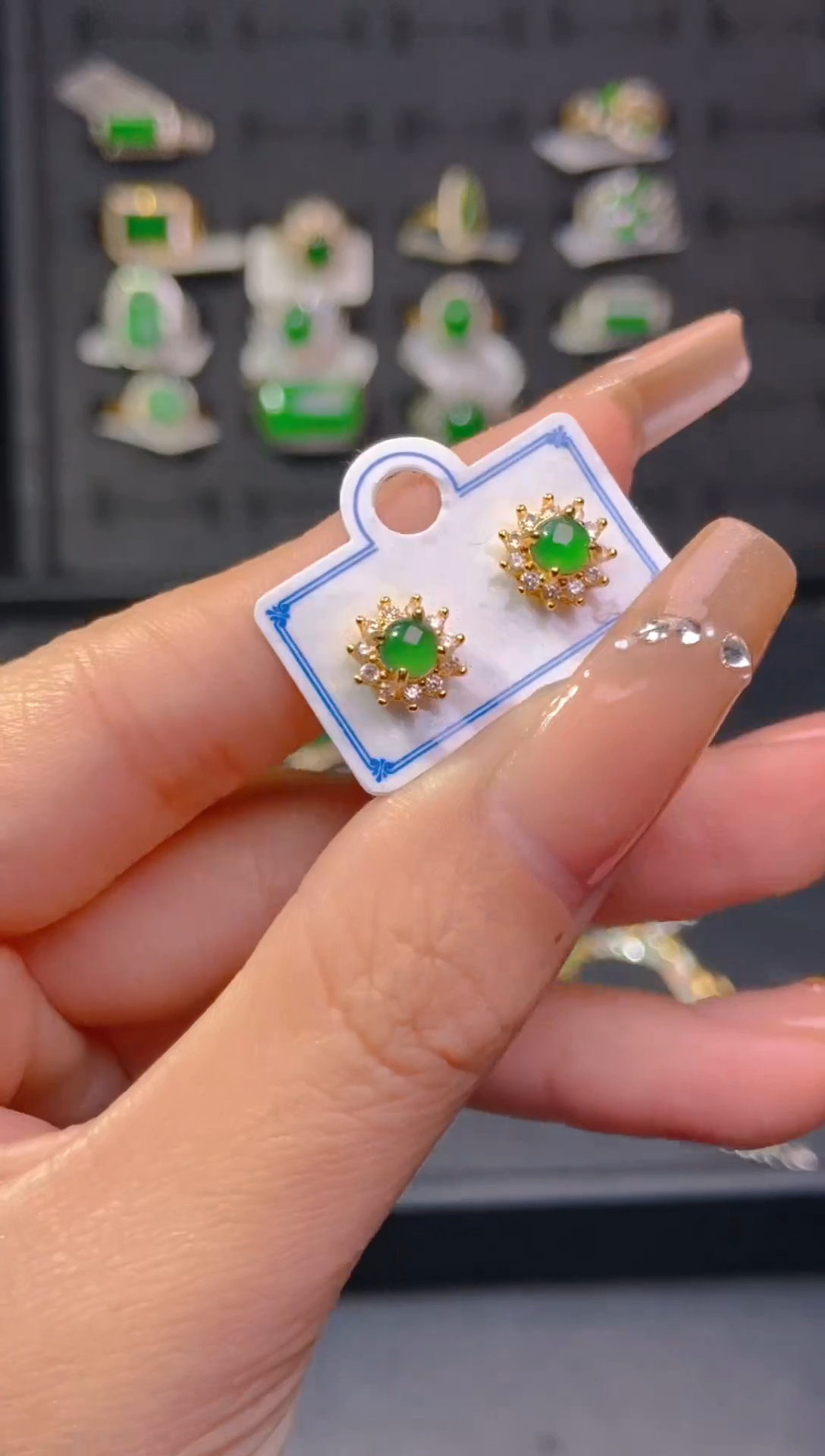 【闪购商品】翡翠耳饰未镶嵌天然翡翠A货156