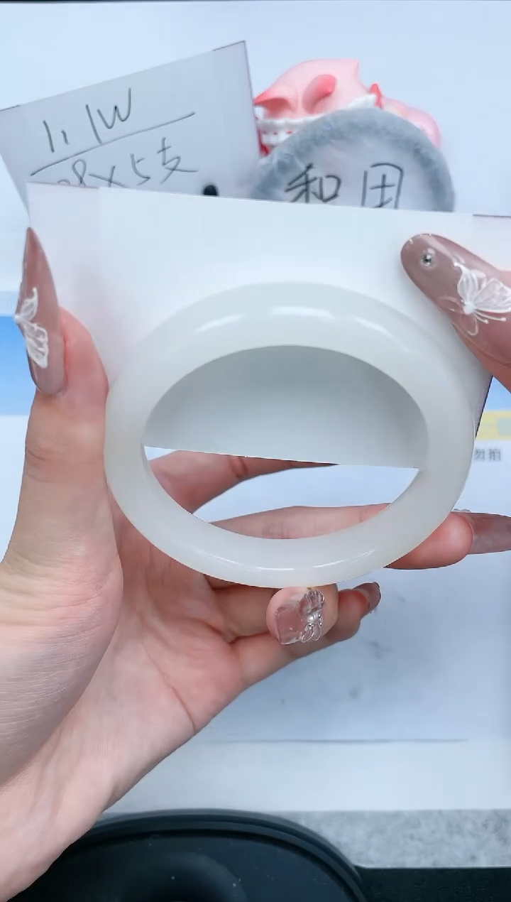 石英质玉未镶嵌手镯160-56.8