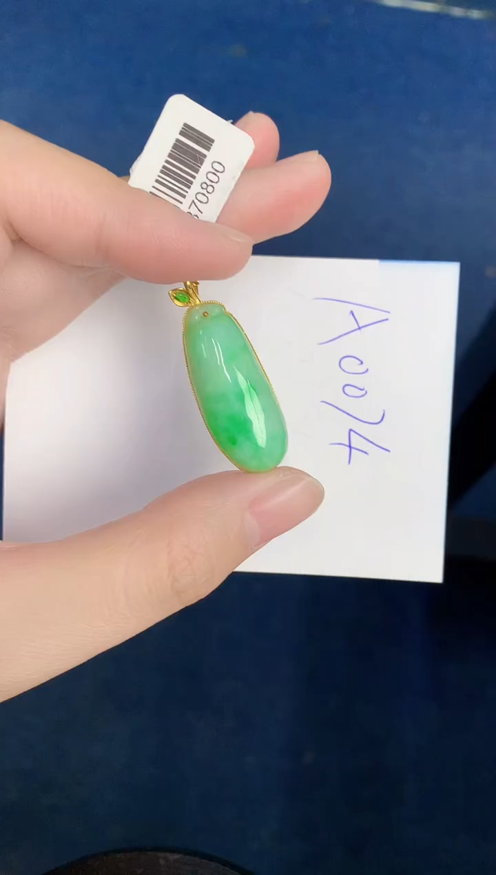 【闪购商品】翡翠颈饰18K金镶嵌000000000