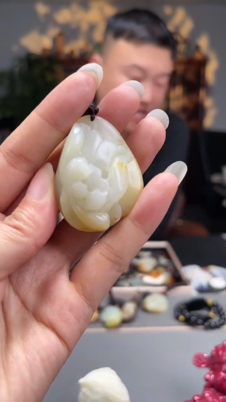 【闪购商品】和田玉颈饰未镶嵌拍一发一多样性发货