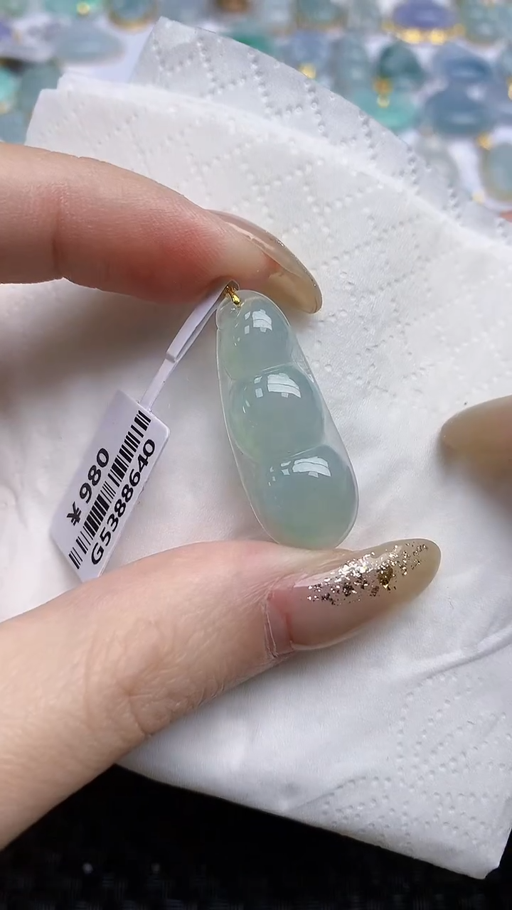 【闪购商品】翡翠颈饰18K金镶嵌天然A货翡翠 55