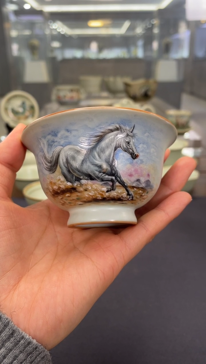 【闪购商品】周泽堂余秀华彩绘舒怀杯（骏马图）