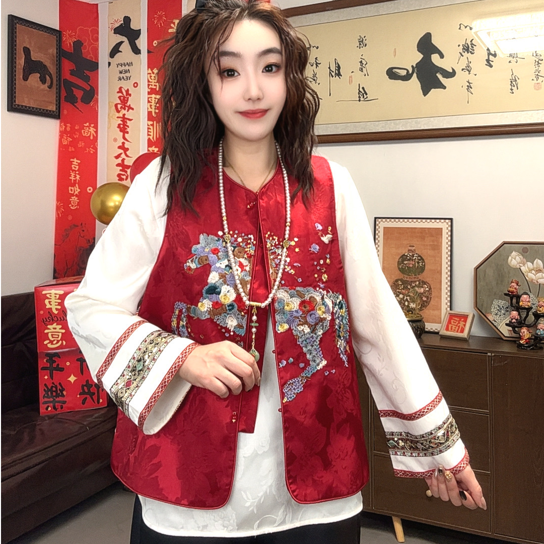 马上有钱 新中式重工刺绣宽松百搭女士无袖马甲国风单款