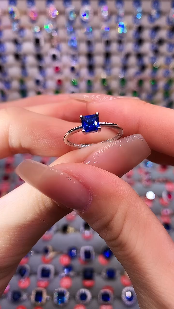 【闪购商品】蓝宝石戒指银S925镶嵌11111