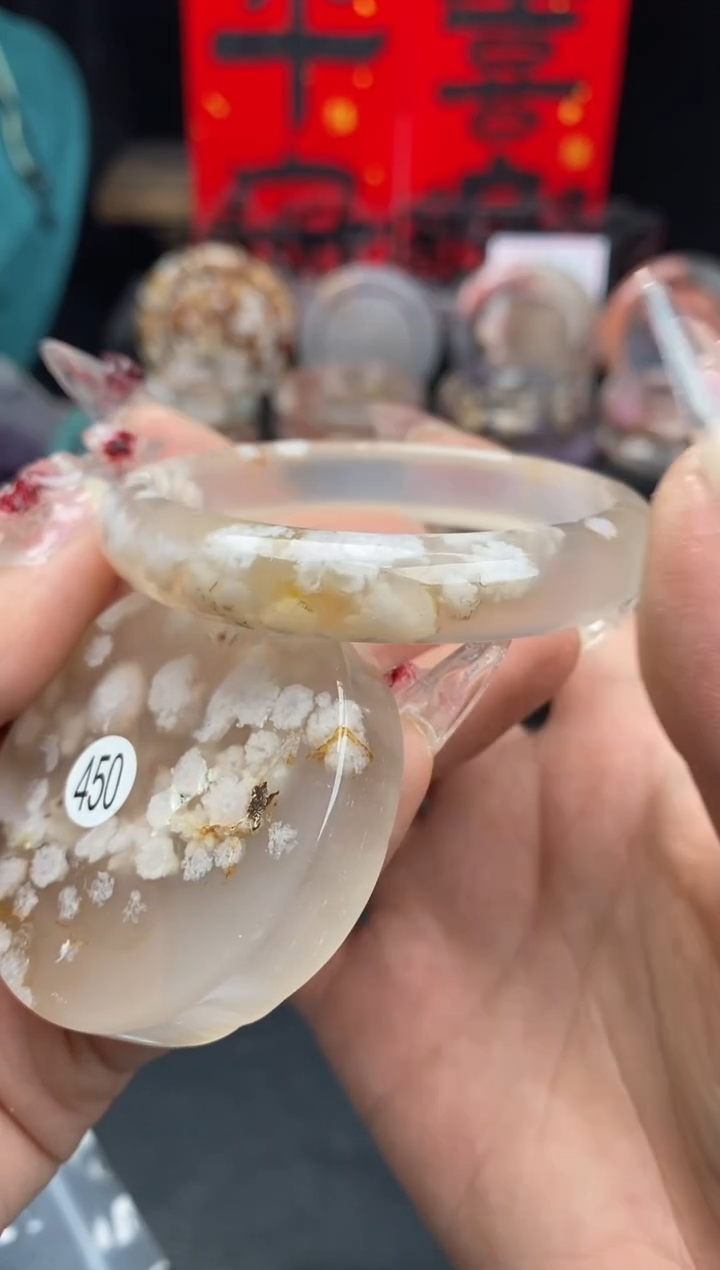 【闪购商品】石英质玉手镯（圆镯）未镶嵌53