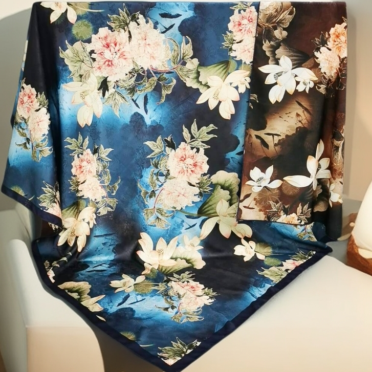 上海故事C17捡漏双面双色140cm月下幽芳方巾香云老料贵气长辈礼物