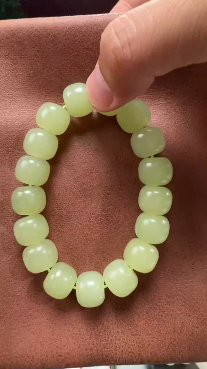 未镶嵌手串和田玉从**好和田玉精品老型手串