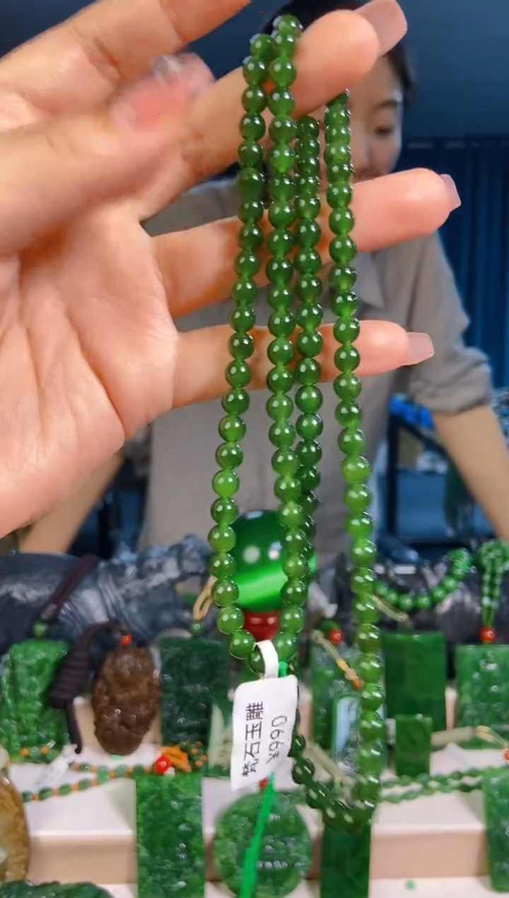 和田玉未镶嵌挂件1