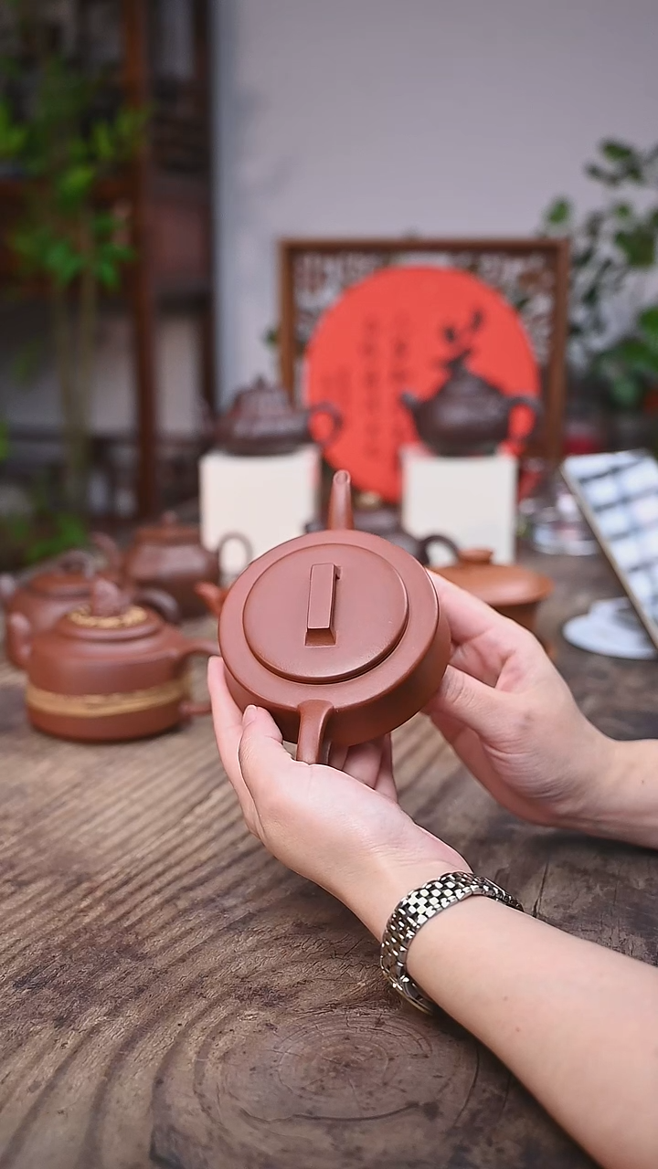 邵辛超 小茶翁（返）