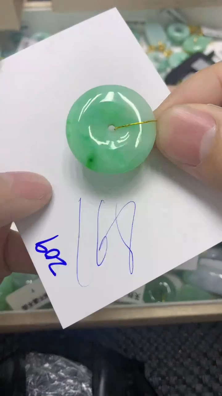 颈饰未镶嵌翡翠缅甸A货翡翠