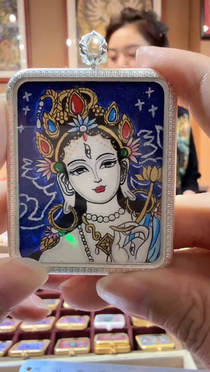 吊坠白度母-纯手绘唐卡