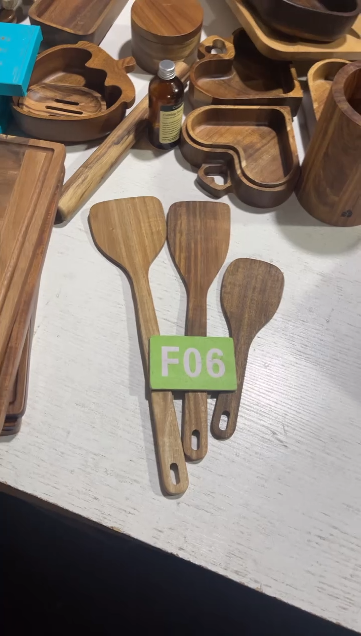 木闪购2025/12/17 F06