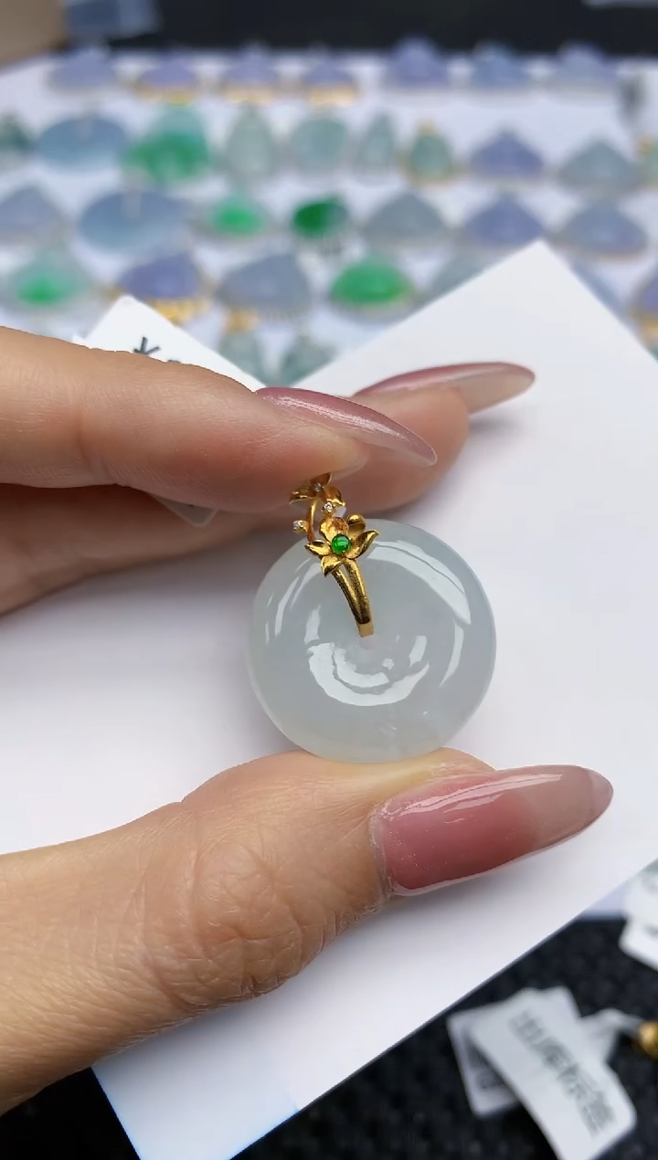 【闪购商品】翡翠颈饰18K金镶嵌天然翡翠A货