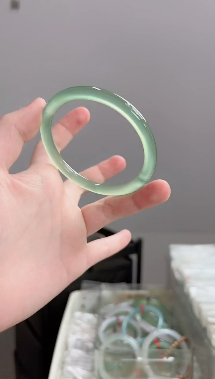 手镯玛瑙/玉髓未镶嵌60圈卡6