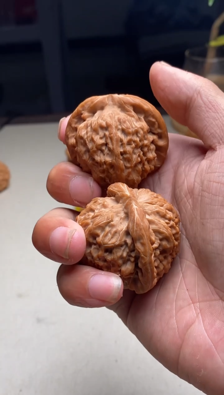 文玩核桃吊坠随*文玩核桃 吊坠瓷娃娃