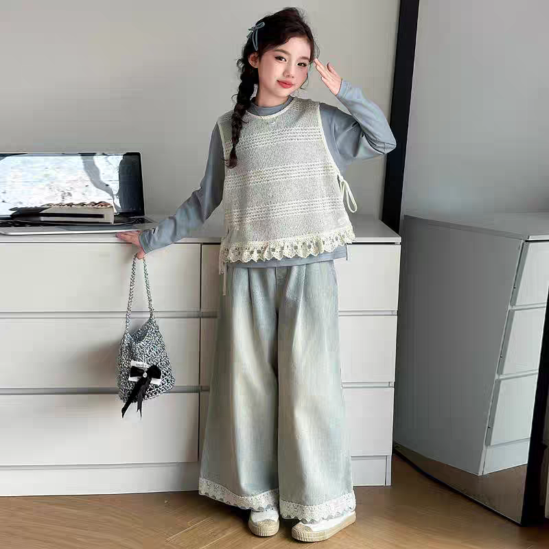 女童洋气套装2025新款小女孩春秋花边马甲打底衫阔腿牛仔裤三件套