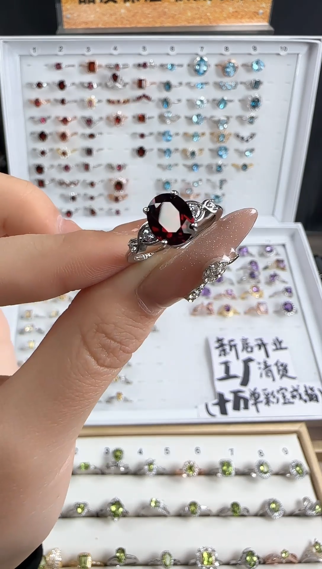 【闪购商品】石榴石戒指银S925镶嵌鸽血红戒指