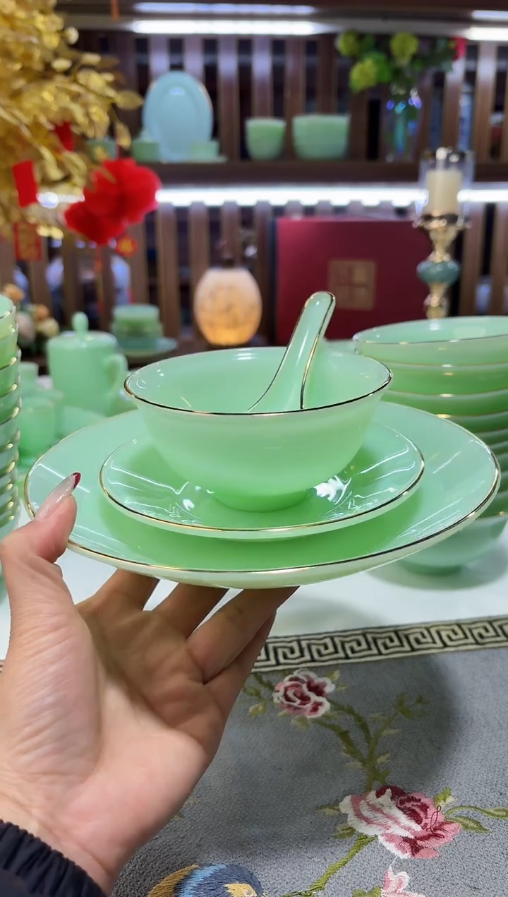 玉瓷四件套2套餐具