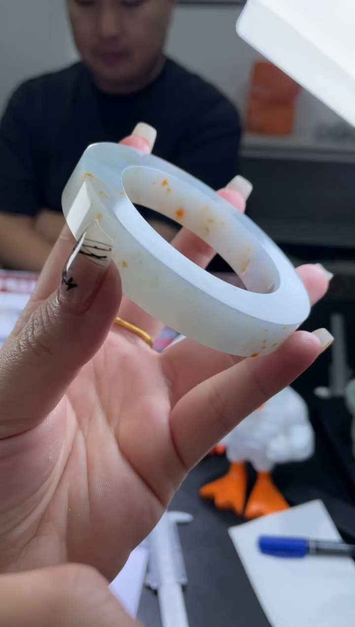 【闪购商品】定制翡翠手镯未镶嵌手镯DDQ/发一件