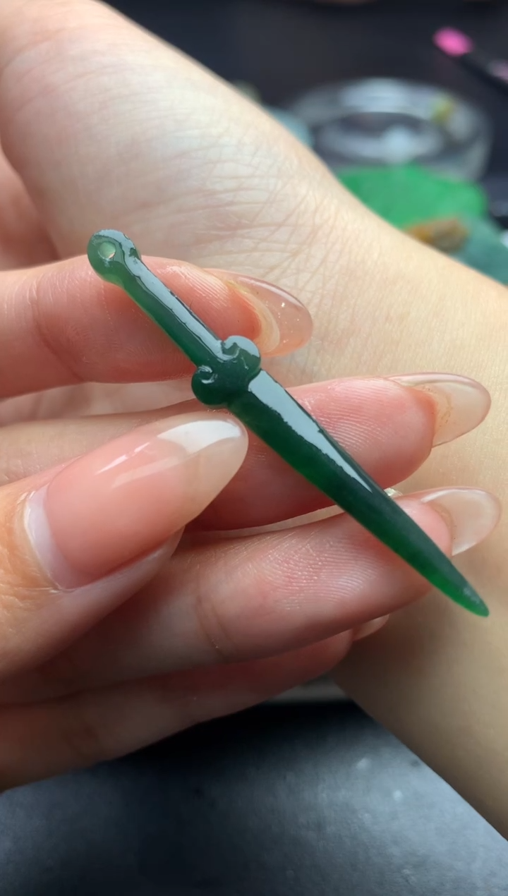 【闪购商品】定制翡翠未镶嵌毛货