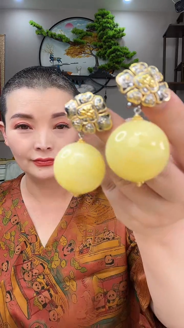 【闪购商品】银S925镶嵌琥珀耳饰耳环