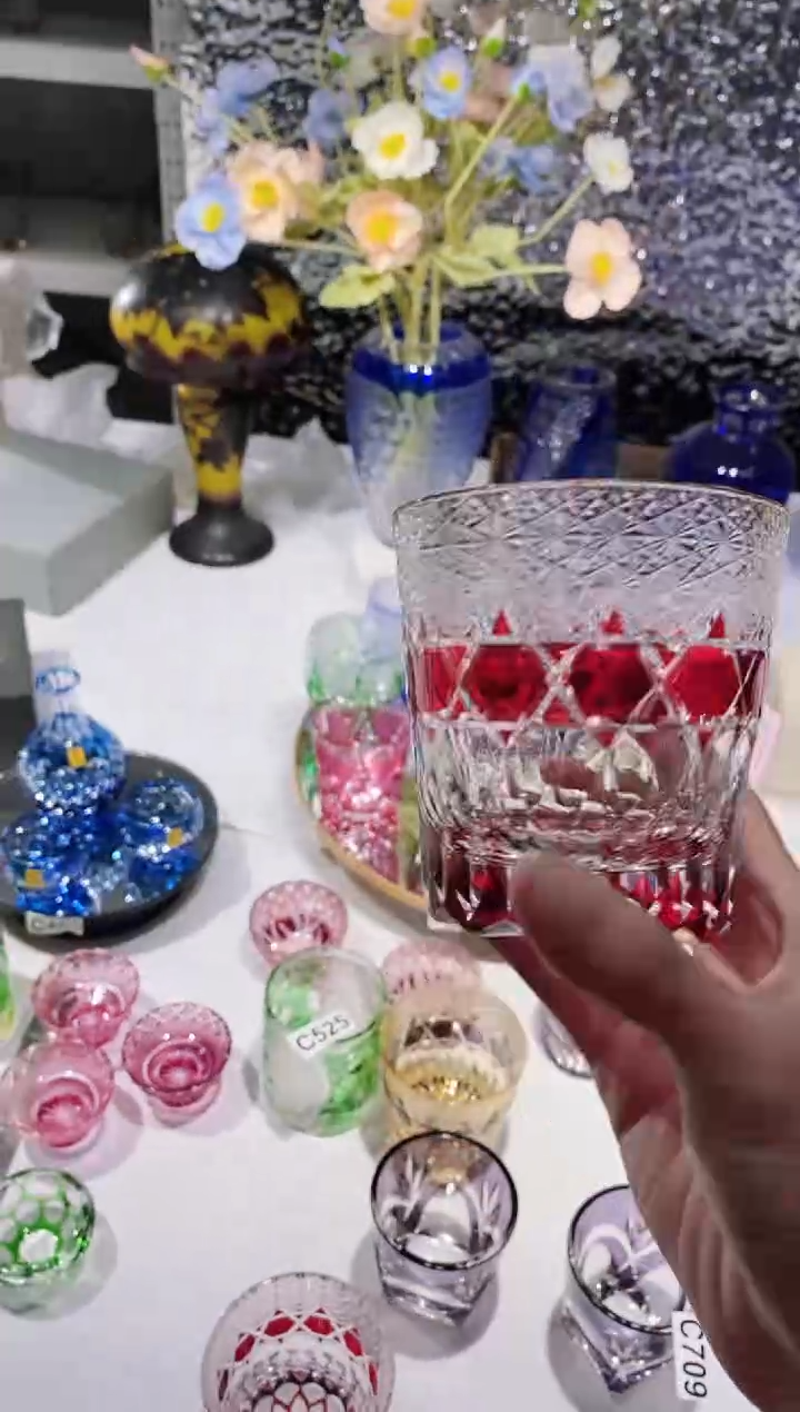 【闪购商品】水晶玻璃无手柄款红色莹石微瑕