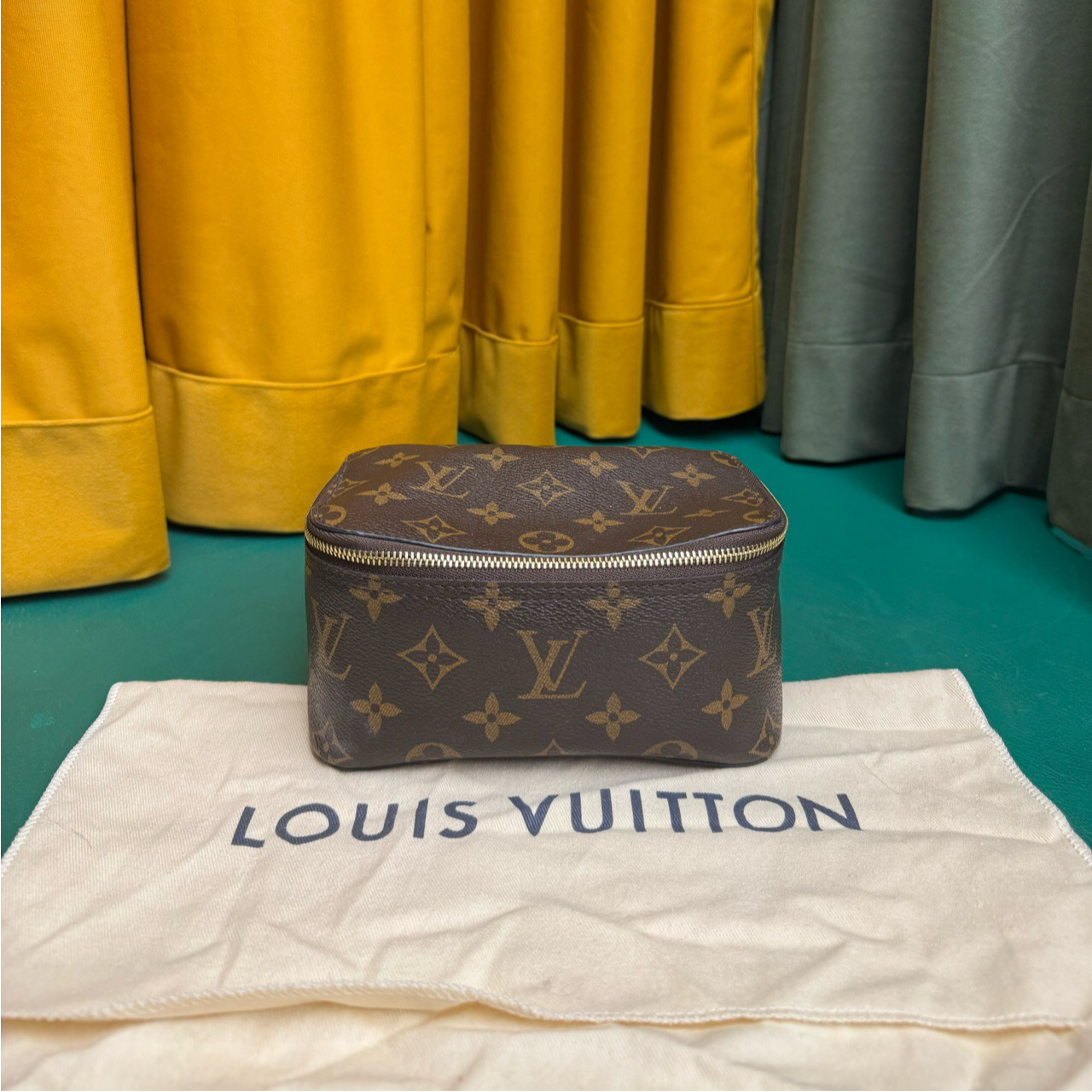 99新 LouisVuitton/路易威登 Lv 老花mini化妆包 饭盒包 