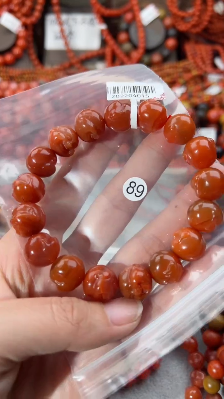 【闪购商品】南红玛瑙手串合金13