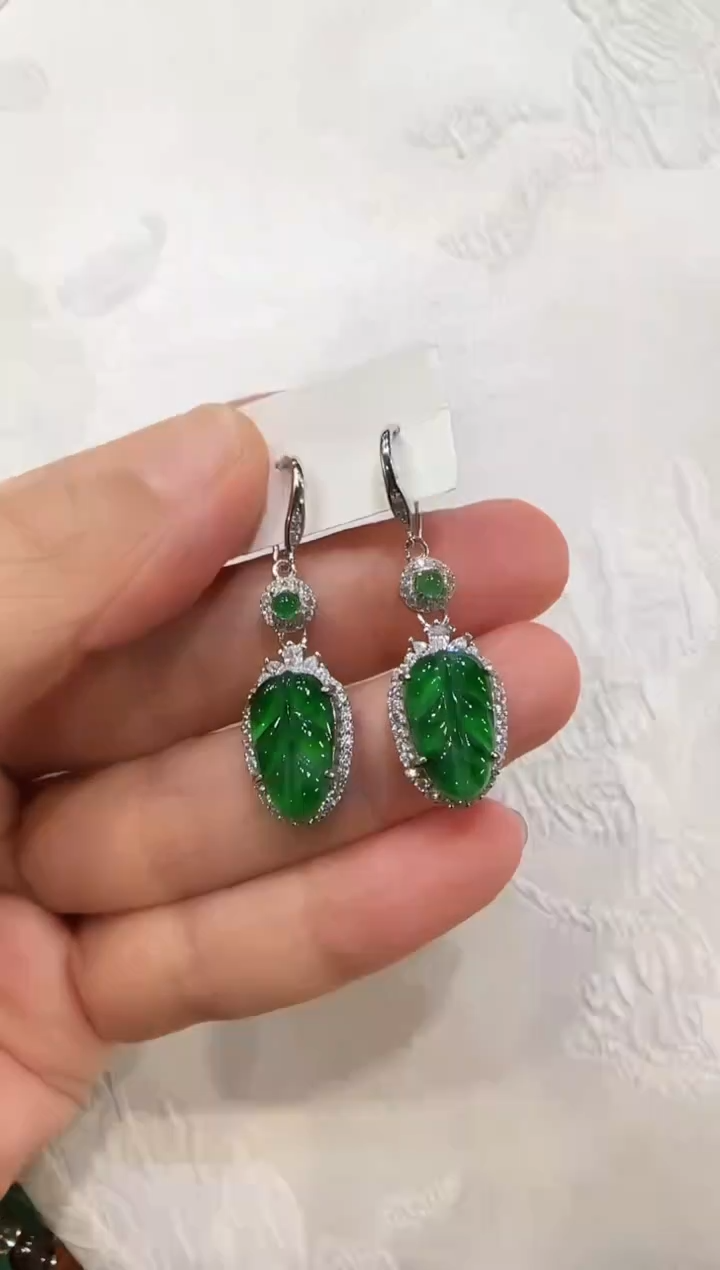 颈饰银S925镶嵌翡翠国风