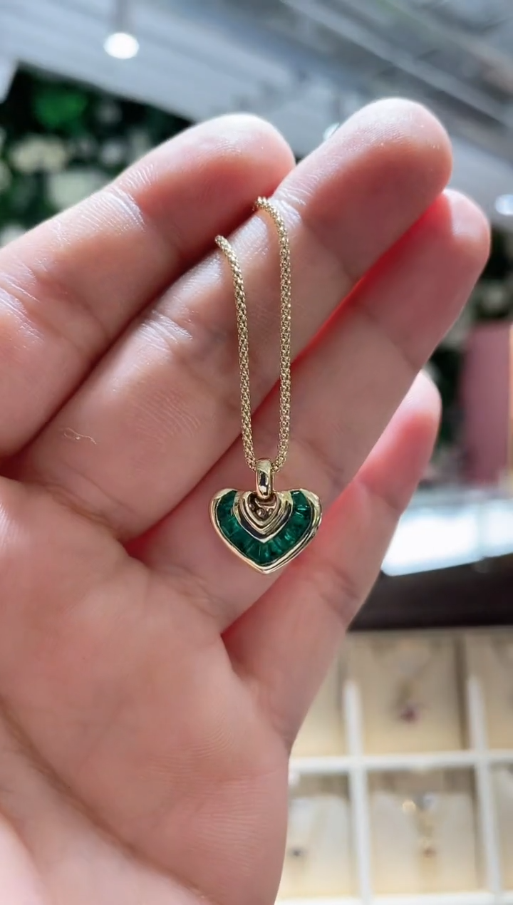 【闪购商品】祖母绿颈饰18K金镶嵌1.34ct