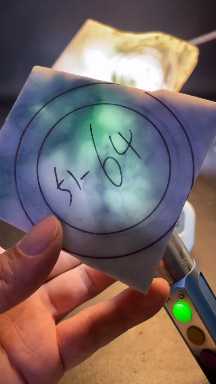 未镶嵌翡翠定制翡翠L****欣翡翠