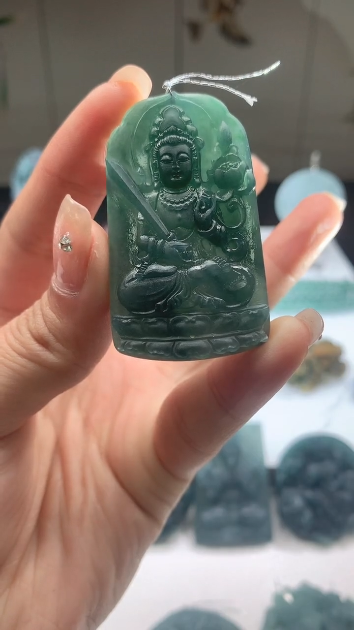 【闪购商品】定制翡翠未镶嵌翡翠毛货不退不换2.26