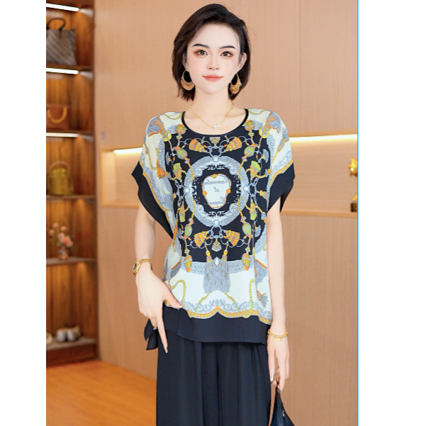 3-2076-18 新款时尚小衫