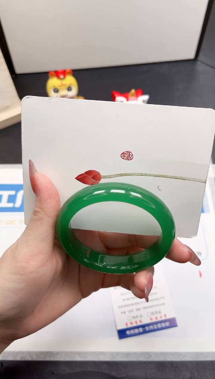 【闪购商品】石英质玉手镯未镶嵌320-58