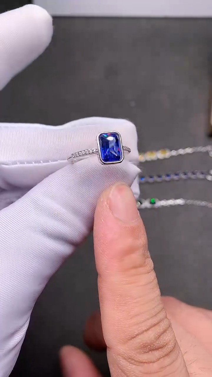 【闪购商品】坦桑石戒指银S925镶嵌........