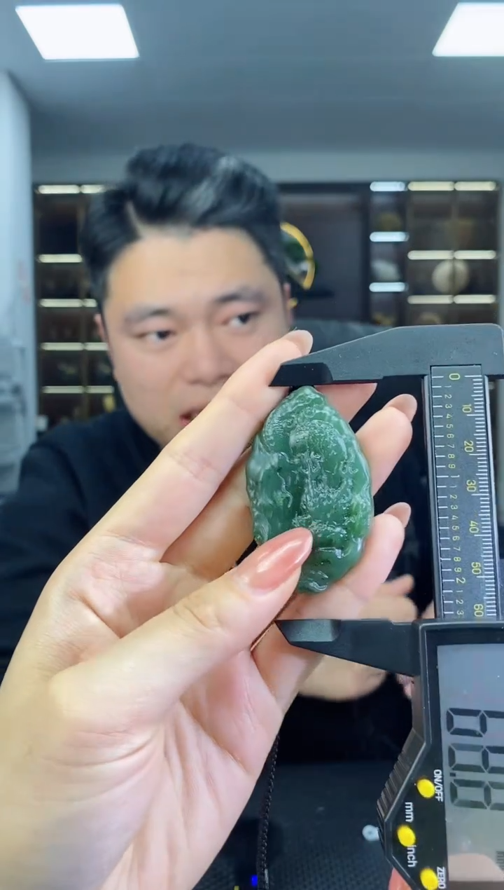 【闪购商品】和田玉颈饰未镶嵌龙牌清货2