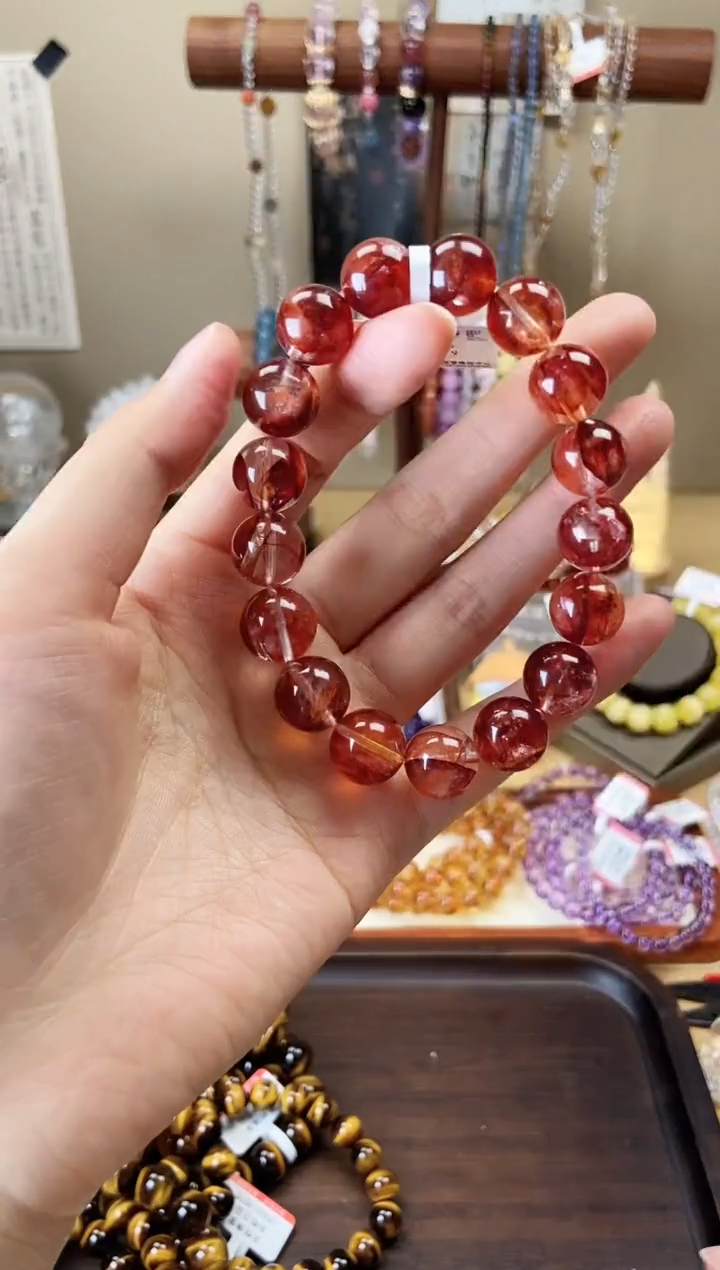 【闪购商品】水晶手串未镶嵌红胶花12.5mm