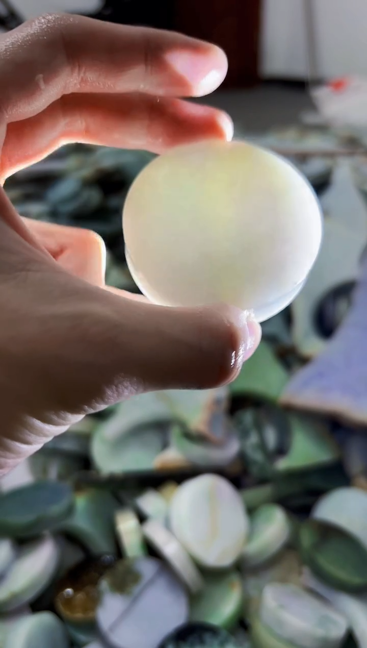 【闪购商品】翡翠颈饰未镶嵌A货吴玉272