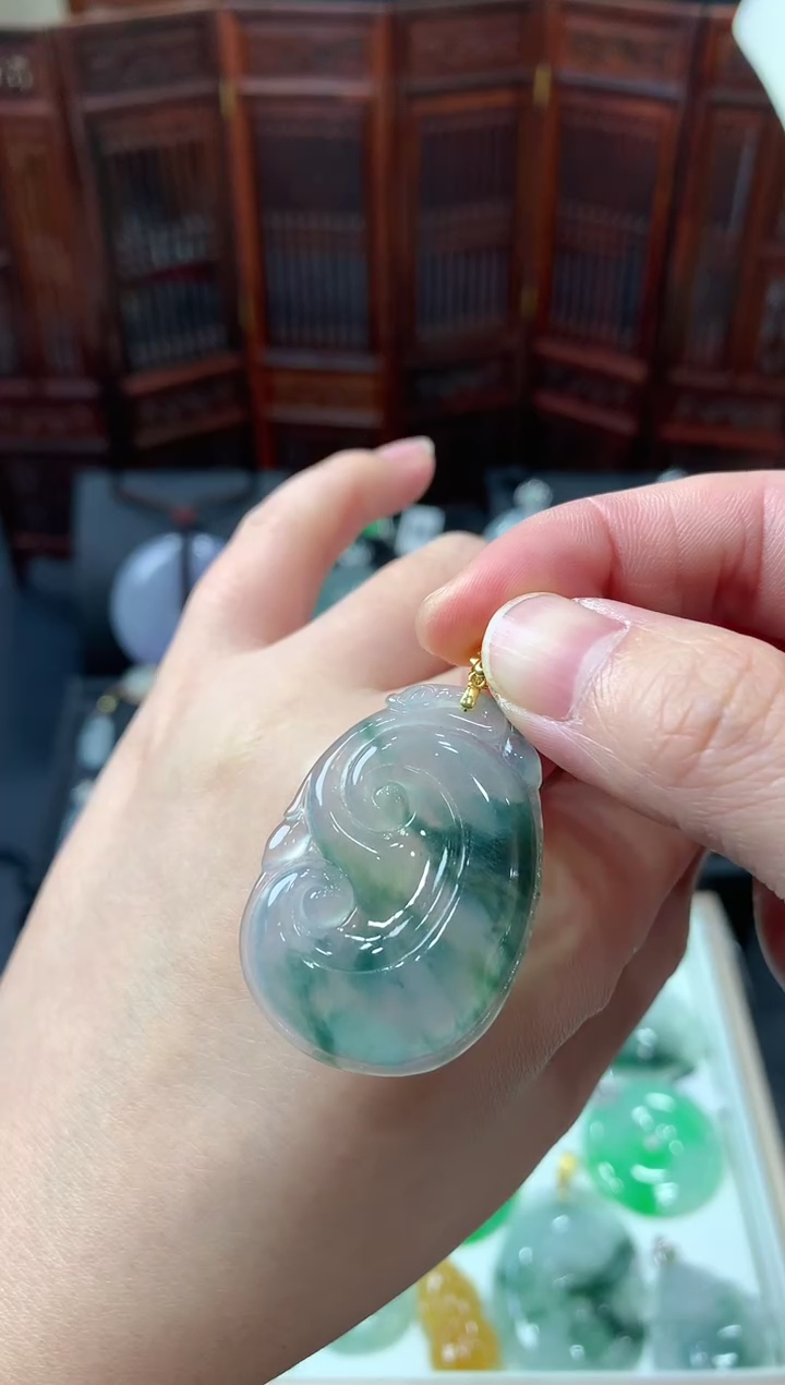 【闪购商品】翡翠吊坠(不含链)18K金镶嵌挂件