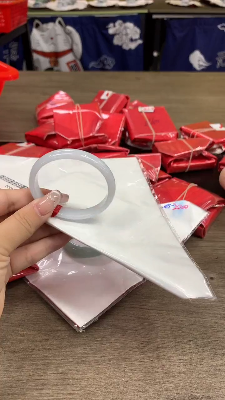 【闪购商品】翡翠手镯未镶嵌翡翠手镯