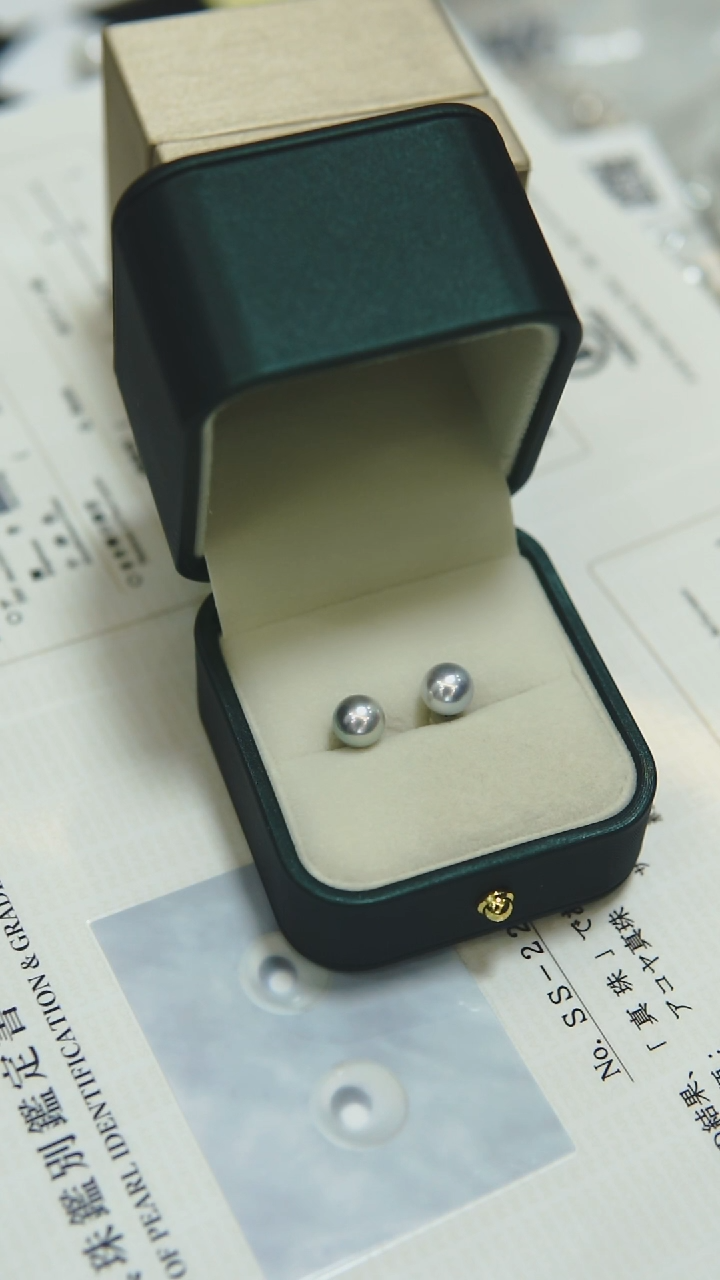 【闪购商品】海水珍珠耳饰18K金镶嵌大溪地铂金灰10mm耳钉