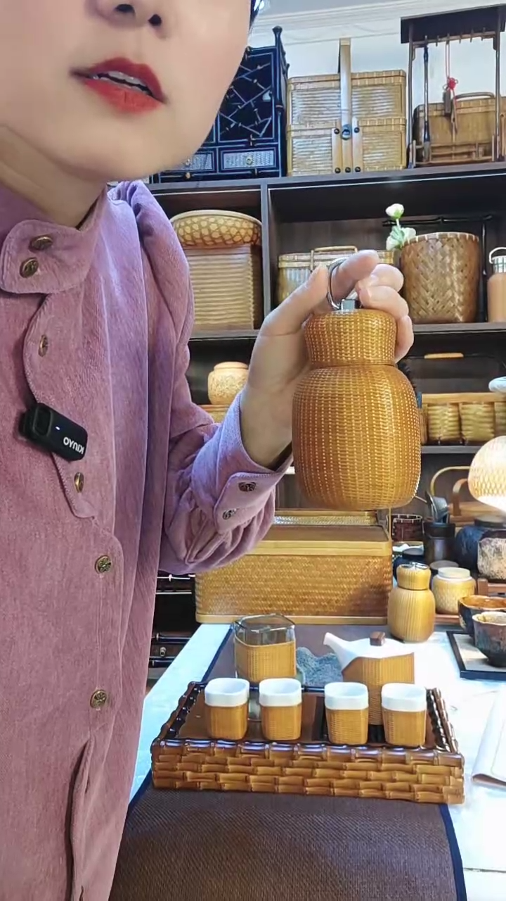 【闪购商品】水杯保温杯热水. 老式复古小号暖水瓶茶杯