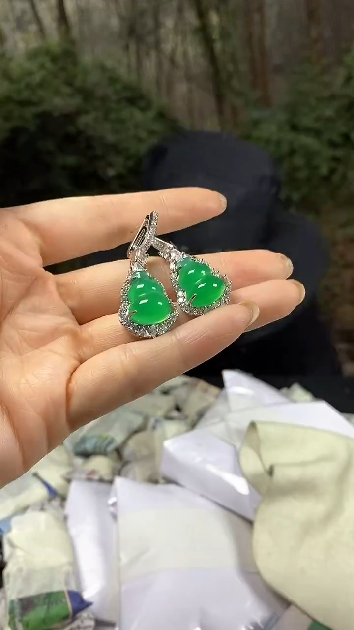 满色吊坠 所见即所得！！